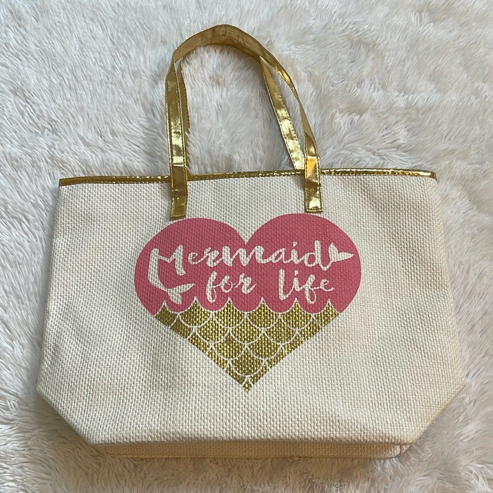 Beach Tote NWOT